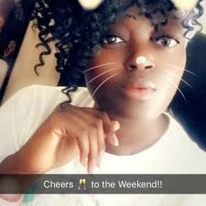 Meet your Posher, Debra